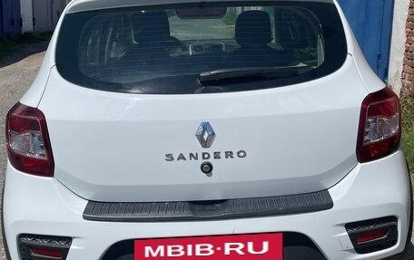 Renault Sandero II рестайлинг, 2022 год, 1 690 000 рублей, 5 фотография