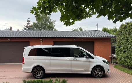 Mercedes-Benz V-Класс, 2021 год, 8 000 000 рублей, 3 фотография