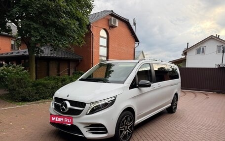 Mercedes-Benz V-Класс, 2021 год, 8 000 000 рублей, 2 фотография