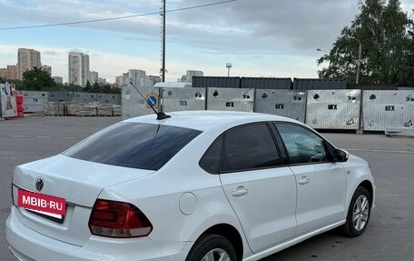 Volkswagen Polo VI (EU Market), 2017 год, 900 000 рублей, 2 фотография