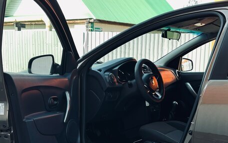 Renault Logan II, 2019 год, 1 020 000 рублей, 11 фотография