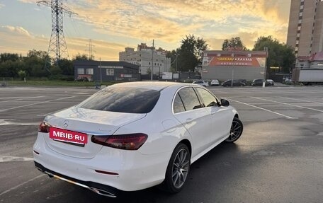 Mercedes-Benz E-Класс, 2022 год, 4 950 000 рублей, 12 фотография