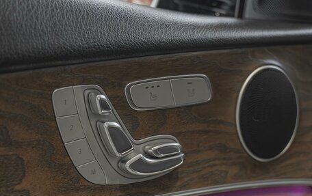 Mercedes-Benz E-Класс, 2016 год, 2 590 000 рублей, 19 фотография