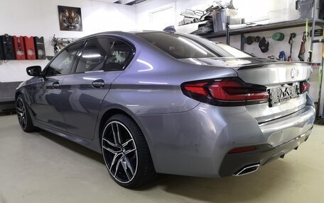 BMW 5 серия, 2020 год, 6 500 000 рублей, 3 фотография