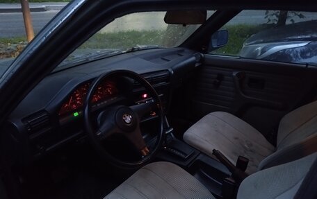 BMW 3 серия, 1984 год, 300 000 рублей, 11 фотография