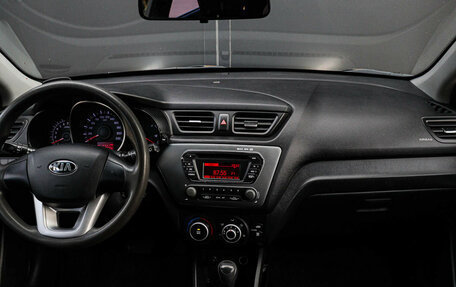 KIA Rio III рестайлинг, 2013 год, 770 000 рублей, 10 фотография