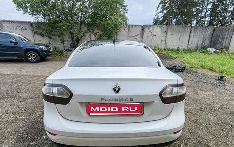 Renault Fluence I, 2011 год, 425 000 рублей, 2 фотография