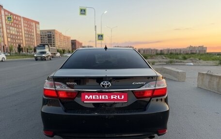 Toyota Camry, 2015 год, 1 980 000 рублей, 6 фотография