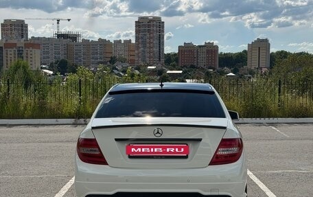 Mercedes-Benz C-Класс, 2012 год, 1 050 000 рублей, 4 фотография