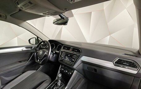 Volkswagen Tiguan II, 2017 год, 1 843 000 рублей, 13 фотография