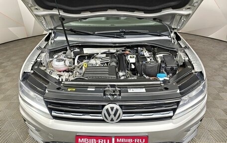 Volkswagen Tiguan II, 2017 год, 1 843 000 рублей, 11 фотография