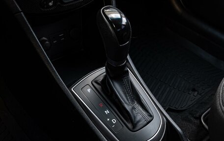 Hyundai Solaris II рестайлинг, 2015 год, 1 050 000 рублей, 12 фотография