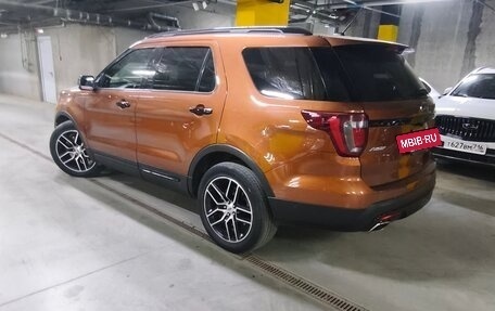Ford Explorer VI, 2015 год, 2 420 000 рублей, 38 фотография
