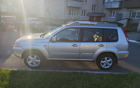 Nissan X-Trail, 2006 год, 800 000 рублей, 2 фотография
