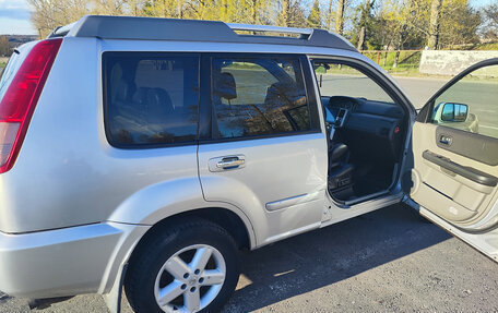 Nissan X-Trail, 2006 год, 800 000 рублей, 19 фотография