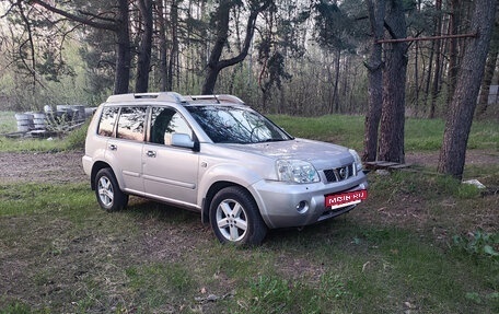 Nissan X-Trail, 2006 год, 800 000 рублей, 38 фотография