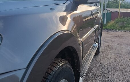 Mitsubishi Pajero IV, 2013 год, 2 200 000 рублей, 3 фотография
