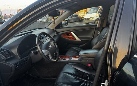 Toyota Camry, 2008 год, 740 000 рублей, 5 фотография