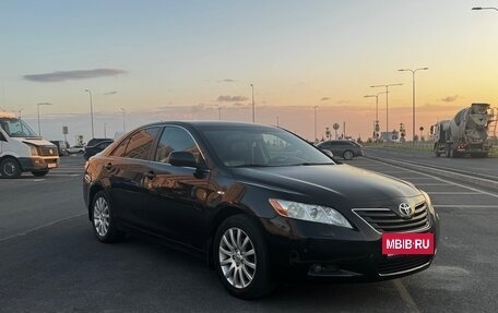Toyota Camry, 2008 год, 740 000 рублей, 2 фотография