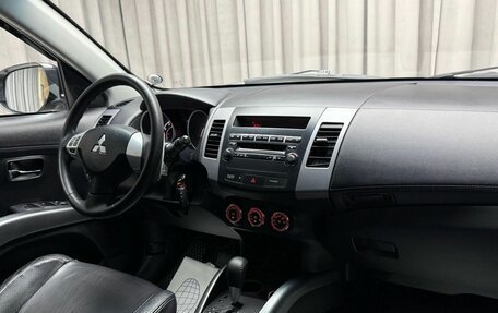 Mitsubishi Outlander III рестайлинг 3, 2010 год, 1 129 000 рублей, 10 фотография
