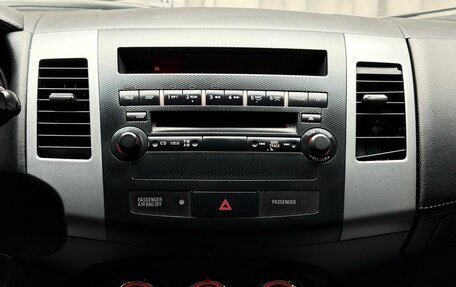 Mitsubishi Outlander III рестайлинг 3, 2010 год, 1 129 000 рублей, 14 фотография
