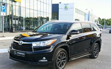 Toyota Highlander III, 2015 год, 3 000 000 рублей, 5 фотография