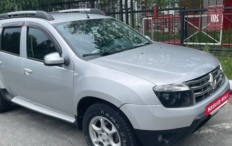 Renault Duster I рестайлинг, 2012 год, 700 000 рублей, 2 фотография