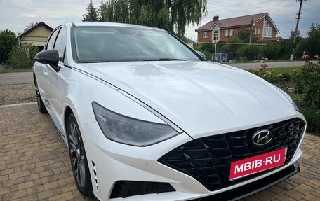 Hyundai Sonata VIII, 2020 год, 2 650 000 рублей, 1 фотография