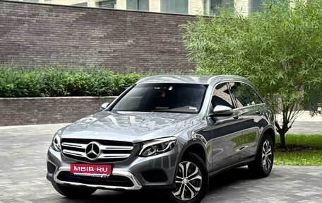 Mercedes-Benz GLC, 2016 год, 3 000 000 рублей, 1 фотография