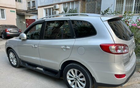 Hyundai Santa Fe III рестайлинг, 2011 год, 1 700 000 рублей, 1 фотография