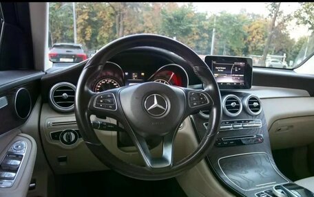 Mercedes-Benz GLC, 2017 год, 3 100 000 рублей, 15 фотография