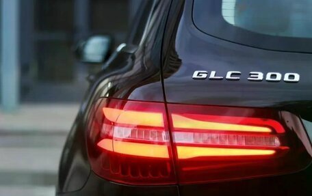 Mercedes-Benz GLC, 2017 год, 3 100 000 рублей, 12 фотография