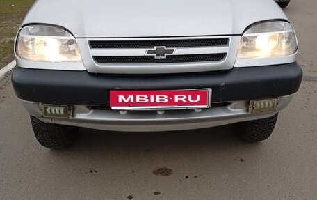 Chevrolet Niva I рестайлинг, 2005 год, 180 000 рублей, 1 фотография