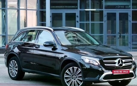 Mercedes-Benz GLC, 2017 год, 3 100 000 рублей, 7 фотография