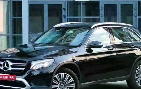 Mercedes-Benz GLC, 2017 год, 3 100 000 рублей, 9 фотография