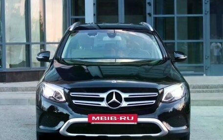 Mercedes-Benz GLC, 2017 год, 3 100 000 рублей, 13 фотография