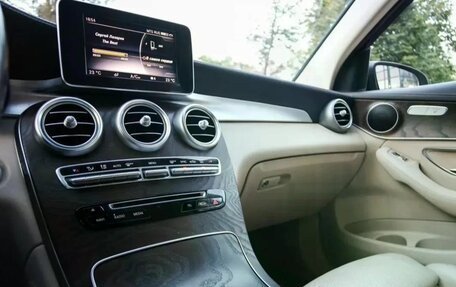 Mercedes-Benz GLC, 2017 год, 3 100 000 рублей, 24 фотография
