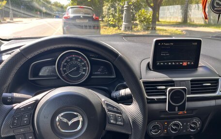 Mazda 3, 2016 год, 115 000 000 рублей, 12 фотография