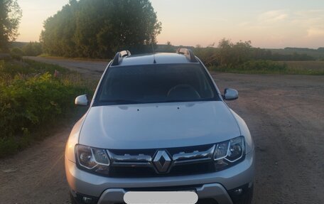 Renault Duster I рестайлинг, 2017 год, 1 900 000 рублей, 2 фотография
