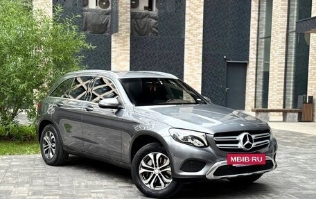 Mercedes-Benz GLC, 2016 год, 3 000 000 рублей, 2 фотография