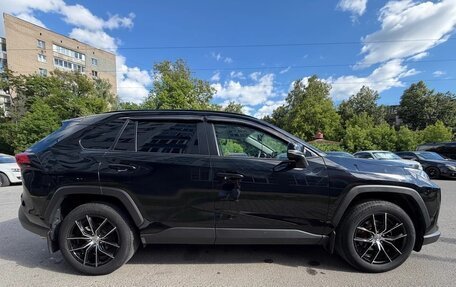 Toyota RAV4, 2019 год, 3 500 000 рублей, 9 фотография