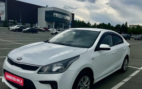 KIA Rio IV, 2017 год, 825 000 рублей, 2 фотография