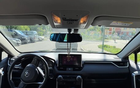 Toyota RAV4, 2019 год, 3 500 000 рублей, 14 фотография