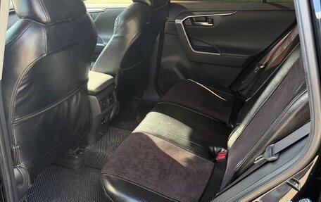 Toyota RAV4, 2019 год, 3 500 000 рублей, 17 фотография