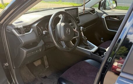 Toyota RAV4, 2019 год, 3 500 000 рублей, 13 фотография