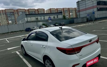 KIA Rio IV, 2017 год, 825 000 рублей, 8 фотография