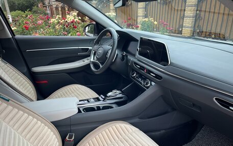 Hyundai Sonata VIII, 2020 год, 2 650 000 рублей, 12 фотография