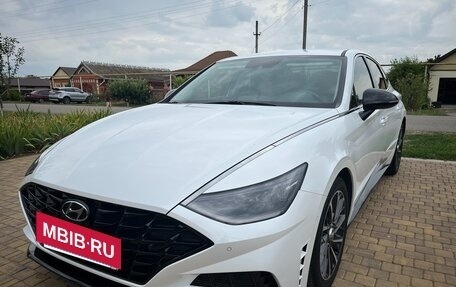 Hyundai Sonata VIII, 2020 год, 2 650 000 рублей, 2 фотография