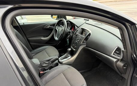 Opel Astra J, 2012 год, 700 000 рублей, 4 фотография