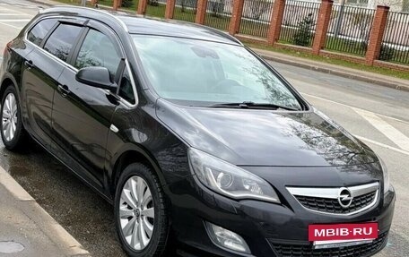 Opel Astra J, 2012 год, 700 000 рублей, 10 фотография